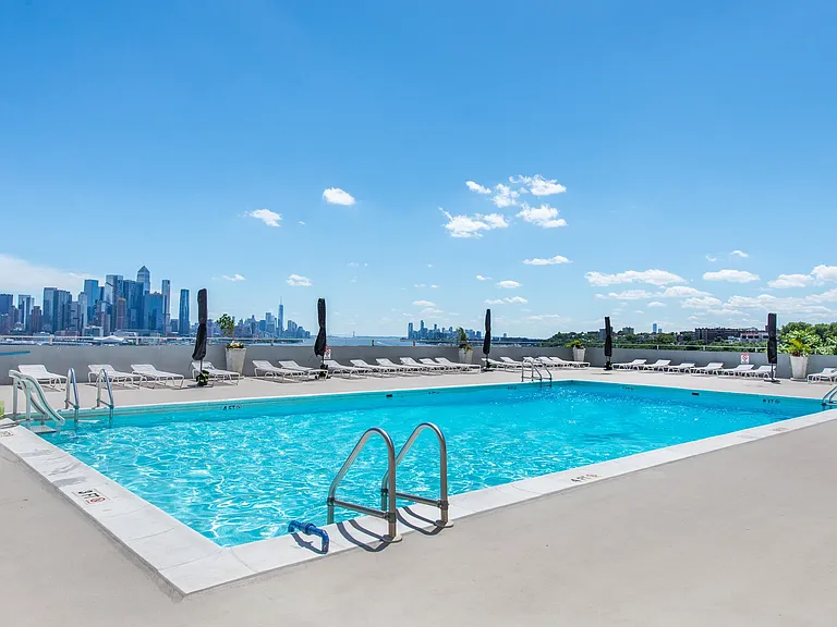 6050 Boulevard East #6D — Photo 22