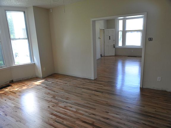 2nd image of 1630 N Emerson St APT 1