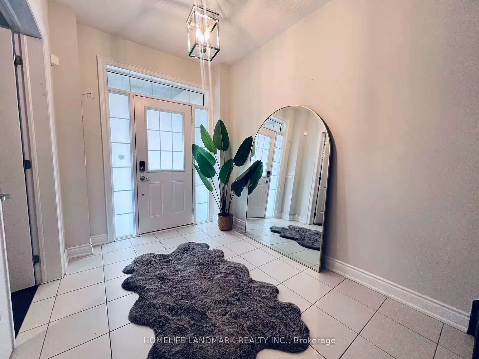 4 bed, $3,800 — Photo 3