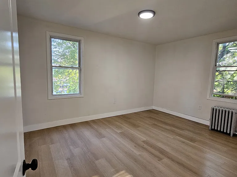 209 Columbia Ave #2 — Photo 6