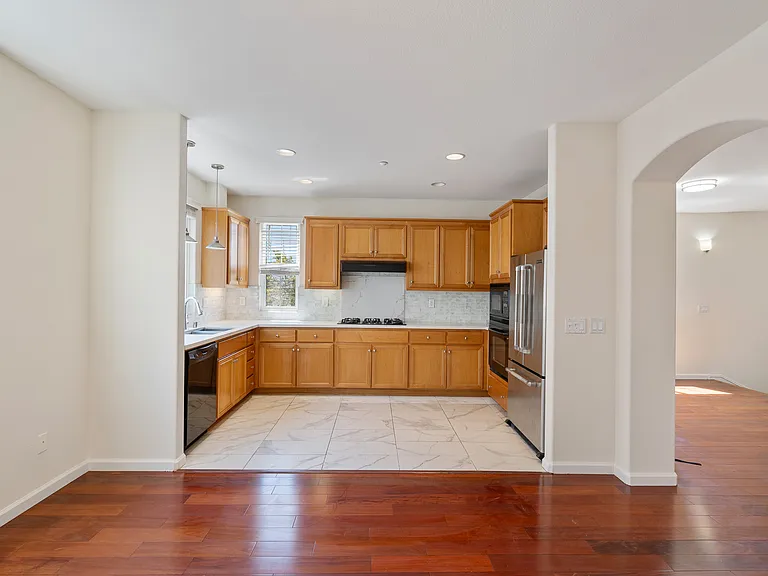 7981 Bellina St — Photo 14