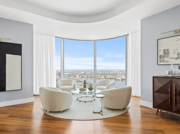 1 Dalton St APT 4601, Boston, MA 02115