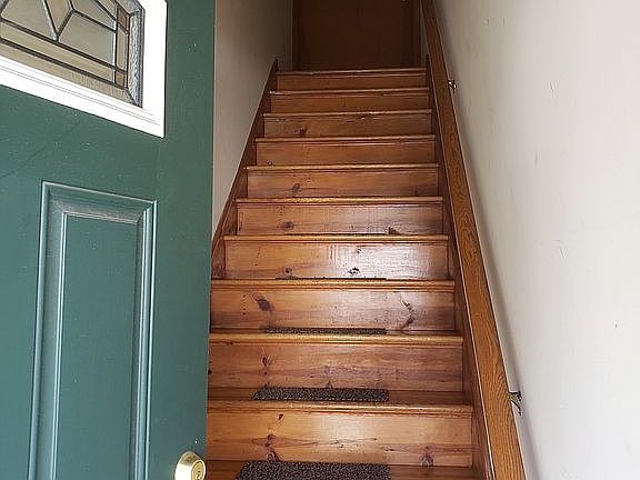 4th image of 260 Livingston Ave APT 2