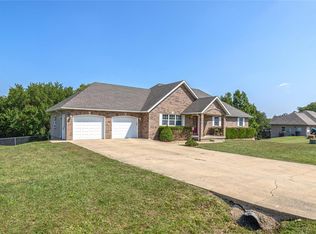 19648 Longview Rd, Waynesville, MO 65583
