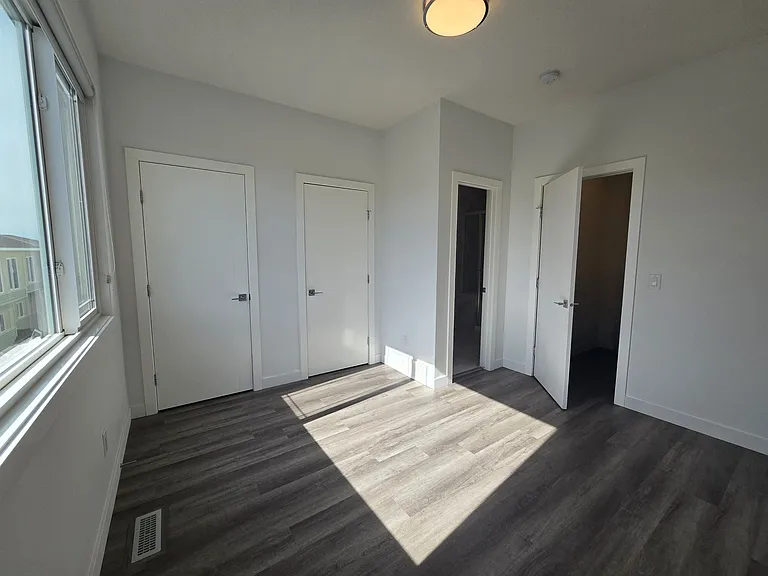 101 Panatella Sq NW — Photo 12