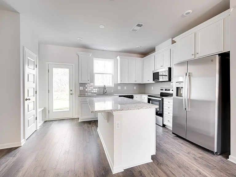 1229 Hope Village Way — Photo 11