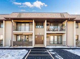 330 Shore Dr APT B-16, Highlands, NJ 07732