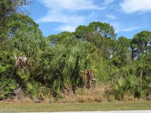 18125 Garth Ave, Port Charlotte, FL 33948