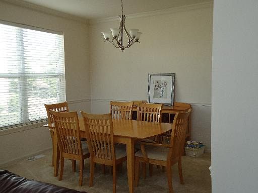 3rd image of 612 Alden Dr