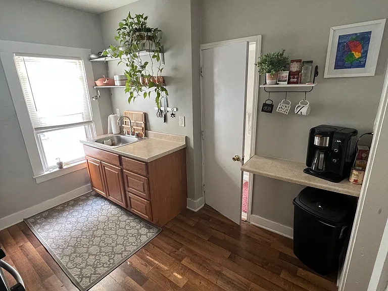 340 E Troy St #2 — Photo 6