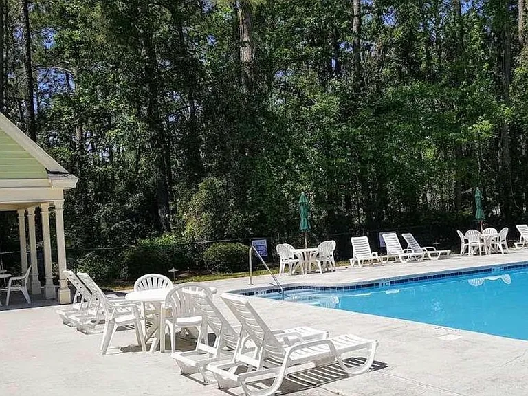 4405 Eastport Blvd #D4 — Photo 23