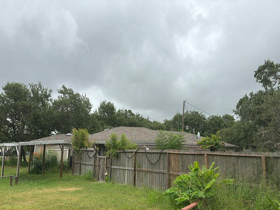 1st image of 177 Grapevine Dr