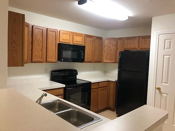 5th image of 404 Egret Lndg APT 104