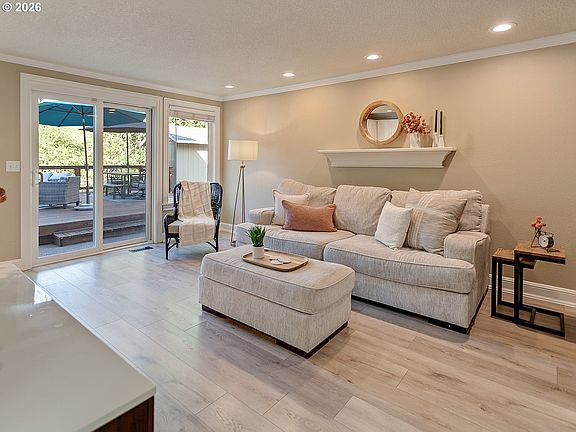 5th image of 1312 Ann Ct