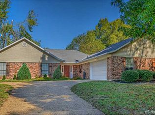 345 Hidden Hollow Dr, Shreveport, LA 71106