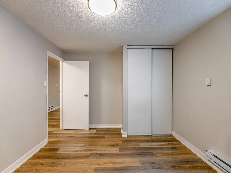 11 Sherwood Ave — Photo 5