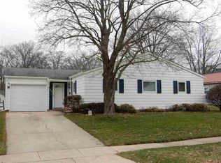 1439 Argyle Dr, South Bend, IN 46614