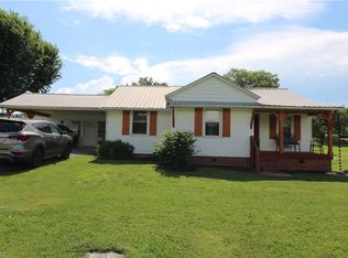 3741 A St, Walkertown, NC 27051