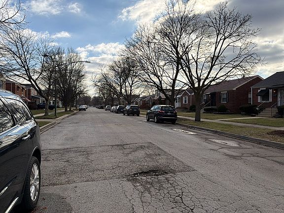 5th image of 10805 S Ridgeway Ave