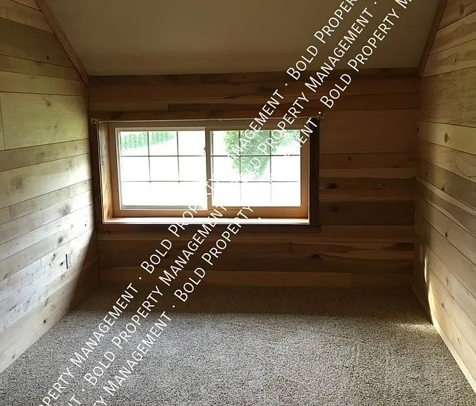 101 Schubert Rd — Photo 11