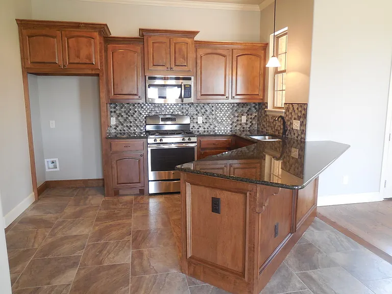 3328 Enclave Ln — Photo 6