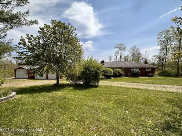 23 Swan Rd, Sweet Valley, PA 18656