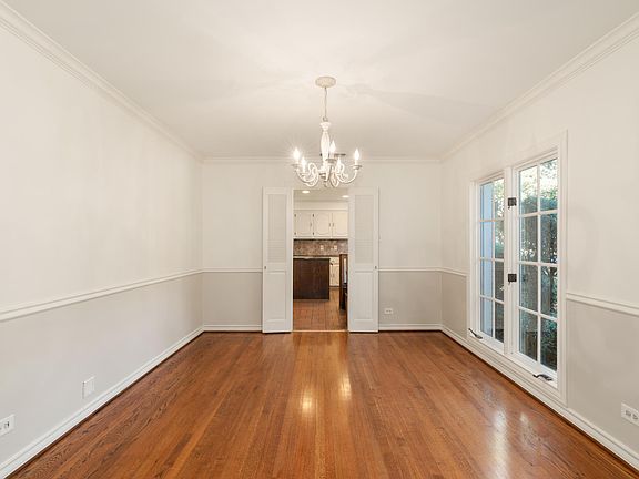 2nd image of 3421 Marquette St