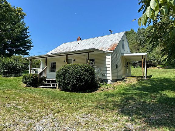 2nd image of 13499 Wallace Pike