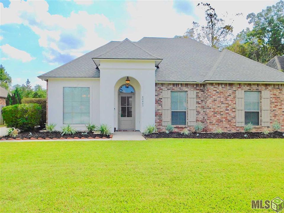 1st image of 40465 Misty Oak Ct