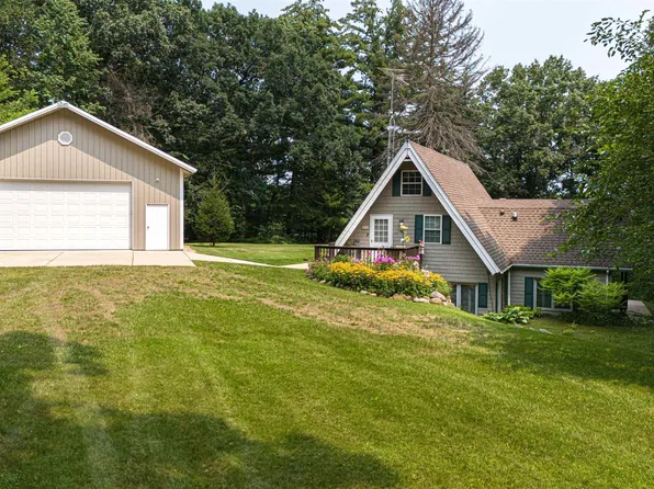 N3836 Park Rd, Brodhead, WI 53520