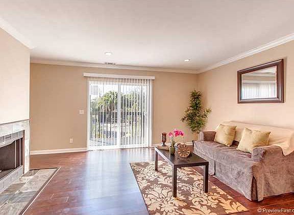 4th image of 3105 41st St