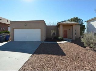 7020 Crown Ridge Dr, El Paso, TX 79912