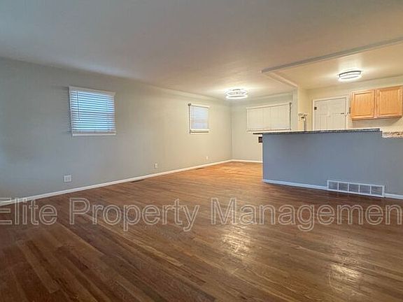 4th image of 17 Duke St