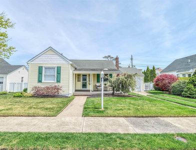 221 N Newark Ave, Ventnor, NJ, 08406