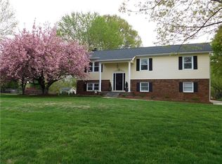 7320 Franklin Rd, Lewisville, NC 27023