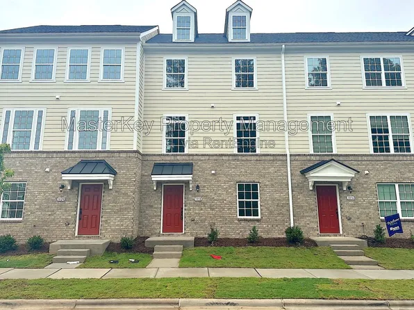 1018 Kentlands Dr, Durham, NC 27713