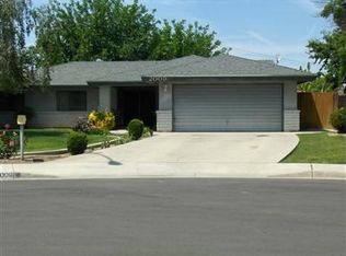 2008 Harry E Yarnell Ct, Bakersfield, CA 93304
