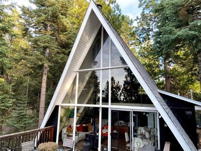 767 Grass Valley Rd, Lake Arrowhead, CA, 92352