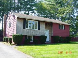 21 Janet St, Rochester, NH 03867