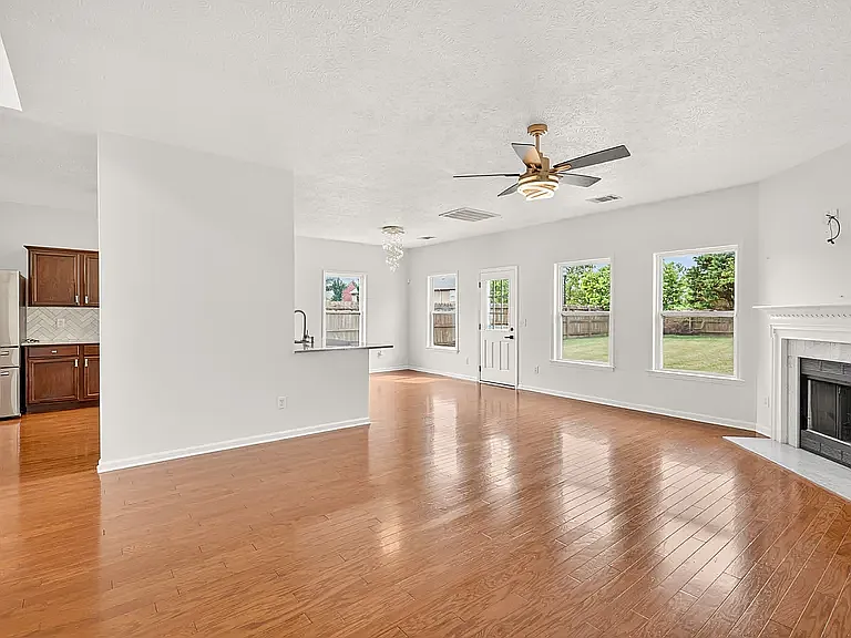 7296 Autumn Crossing Way — Photo 25