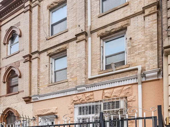 523 West 147th Street 1 image 1 of 6