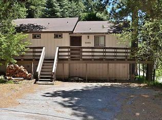 31486 Panorama Dr, Running Springs, CA 92382