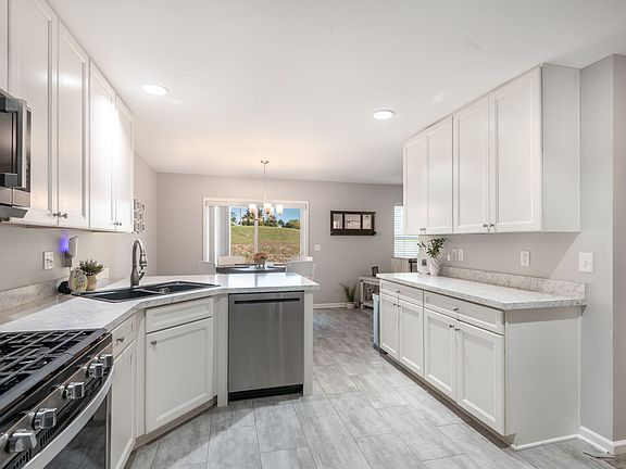 5th image of 7103 Hidden Green Cir