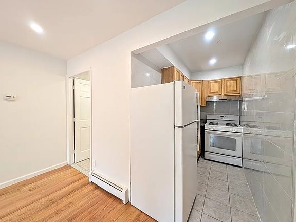 3rd image of 772 52nd St APT 2F