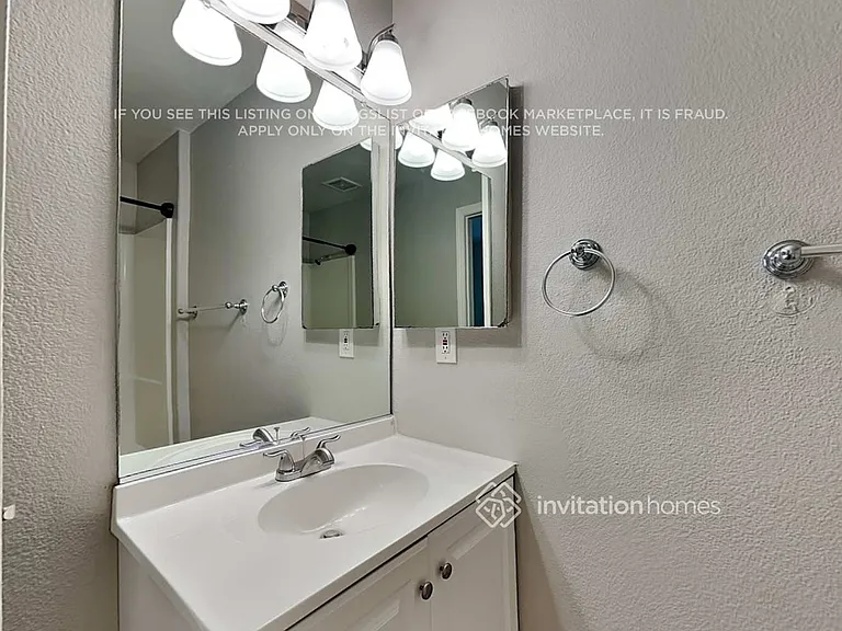 1288 Hoffman Dr — Photo 19