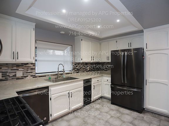 5th image of 9321 Chapman Ave APT 3