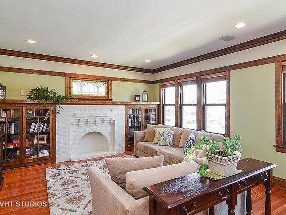 2nd image of 5519 W Pensacola Ave