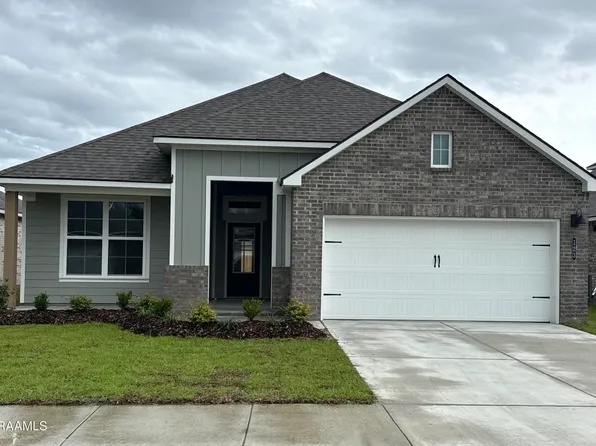 123 Belle Lake Dr, Lafayette, LA 70506