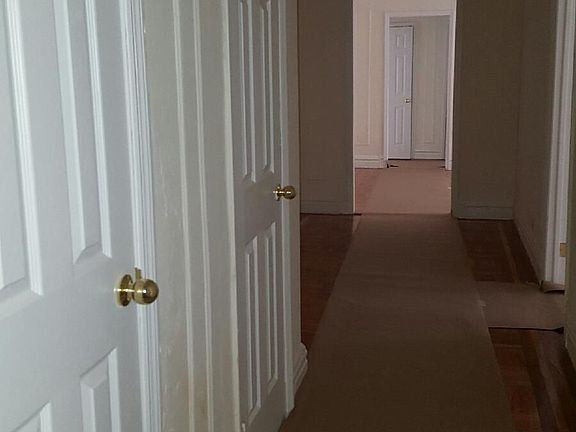 5th image of 1 Seaman Ave APT 2A