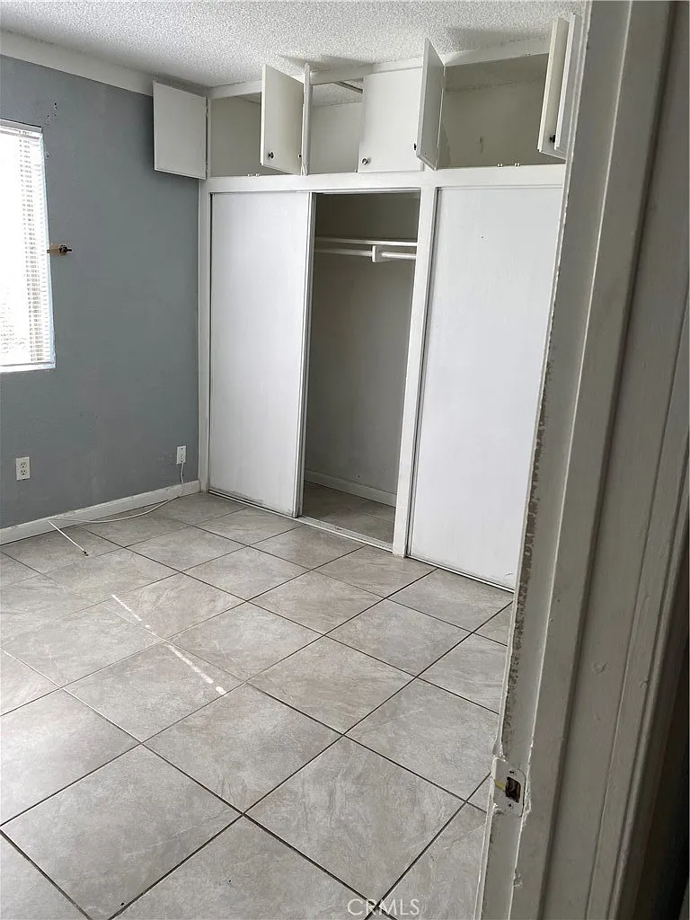 2 bed, 700 sqft, $1,650 — Photo 2